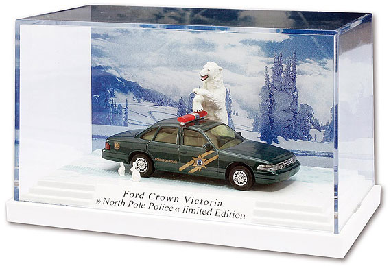 Ford Crown Victoria  North Pole Police