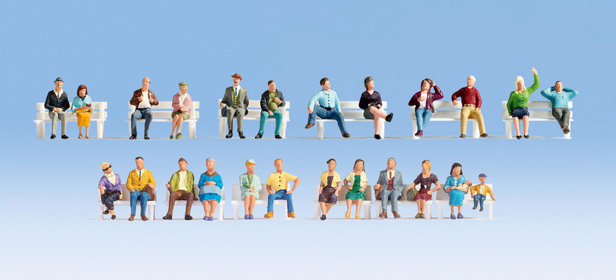 Set 24 personaggi seduti