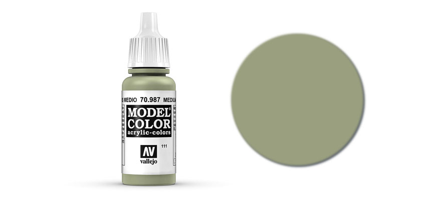 MODEL Color: Verde Oliva Matt. 17 ml