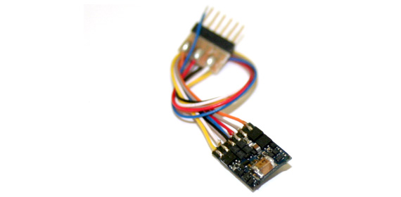 LokPilot micro V4.0 DCC 6-pin NEM651 cavo