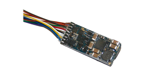 LokSound micro V4.0, 6-pin NEM 651 da programmare