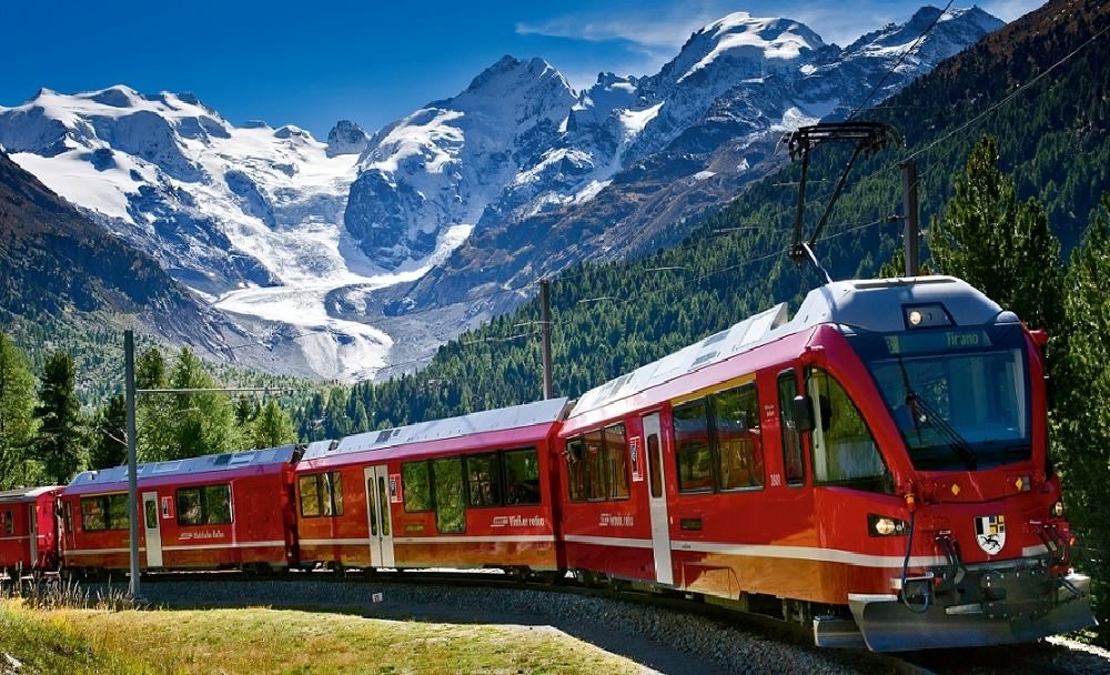 Modellismo Ferroviario Plastico Trenino Rosso del Bernina scala N